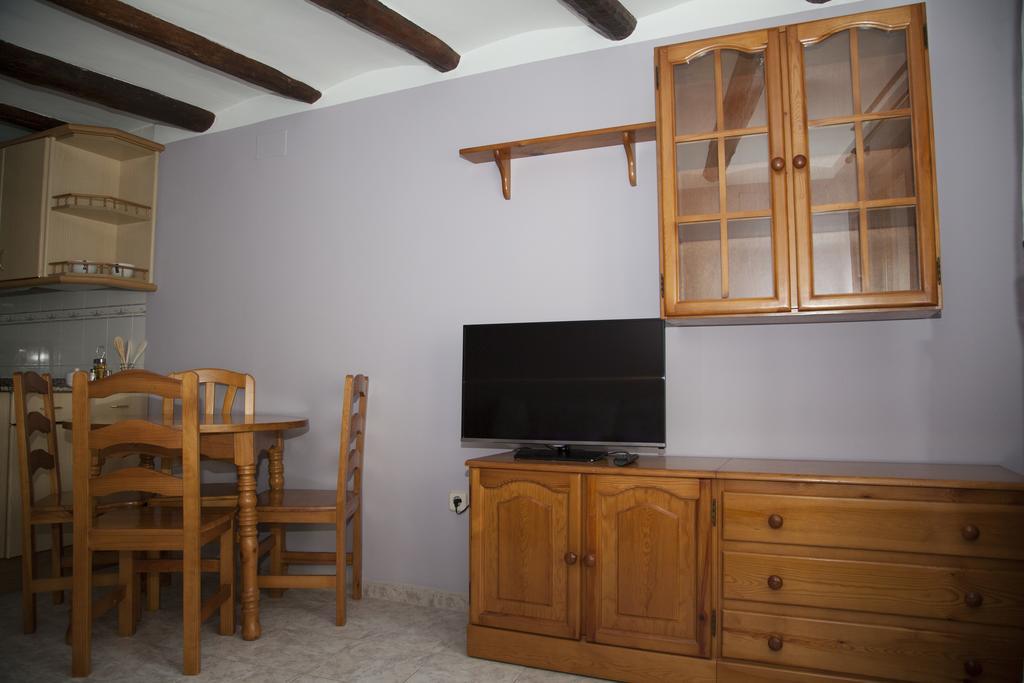 Apartamentos Prades Morella Quarto foto